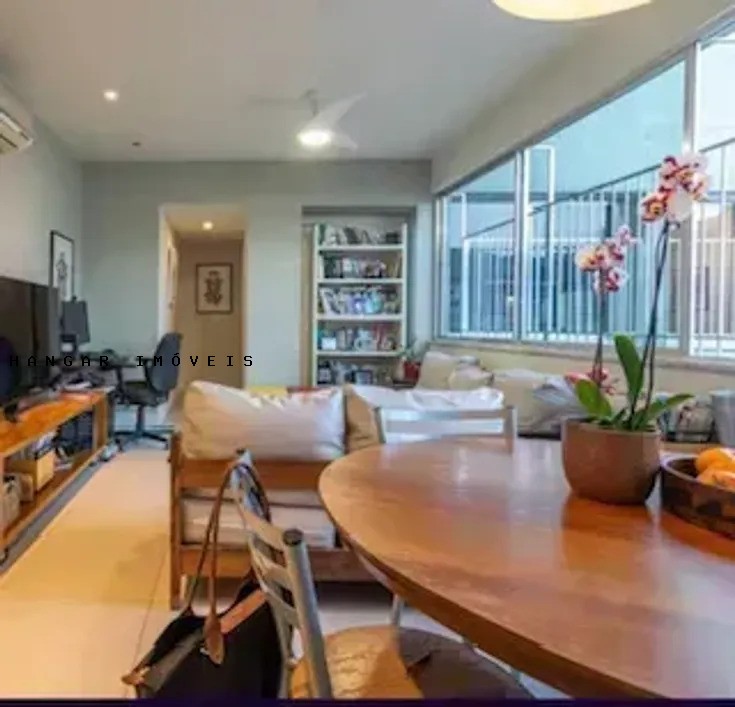 Apartamento à venda com 3 quartos, 2 suítes, 1 vaga e 100m² no Leblon, Rio de Janeiro (RJ) — foto 3 de 30